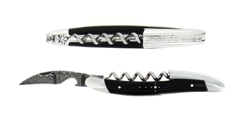 Sommelierkniv i mørkt horn, damasceneret med dekoration, Collection - Forge de Laguiole