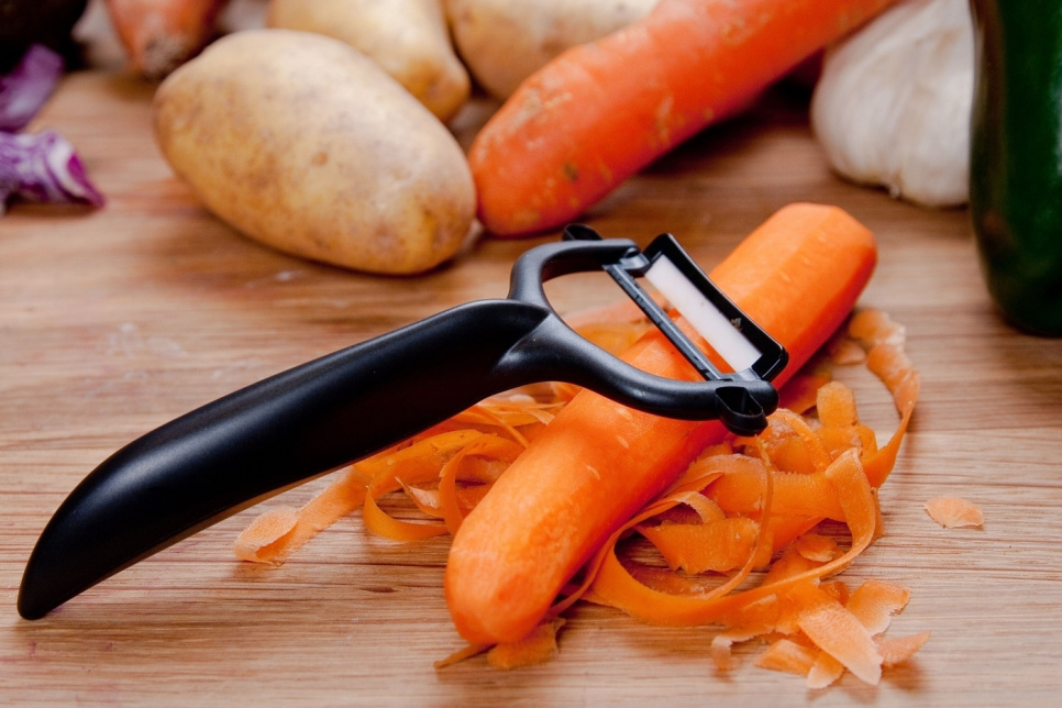 Keramisk skræller, T-model, sort - Kyocera