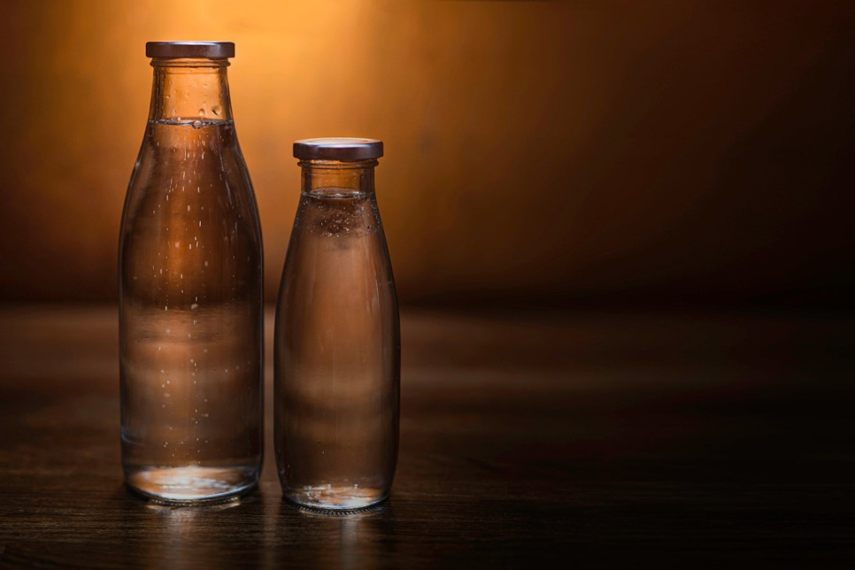 Serveringsflaske med skruelåg, 1 L - Exxent Serveringsflaske med skruelåg, 1 L - Exxent