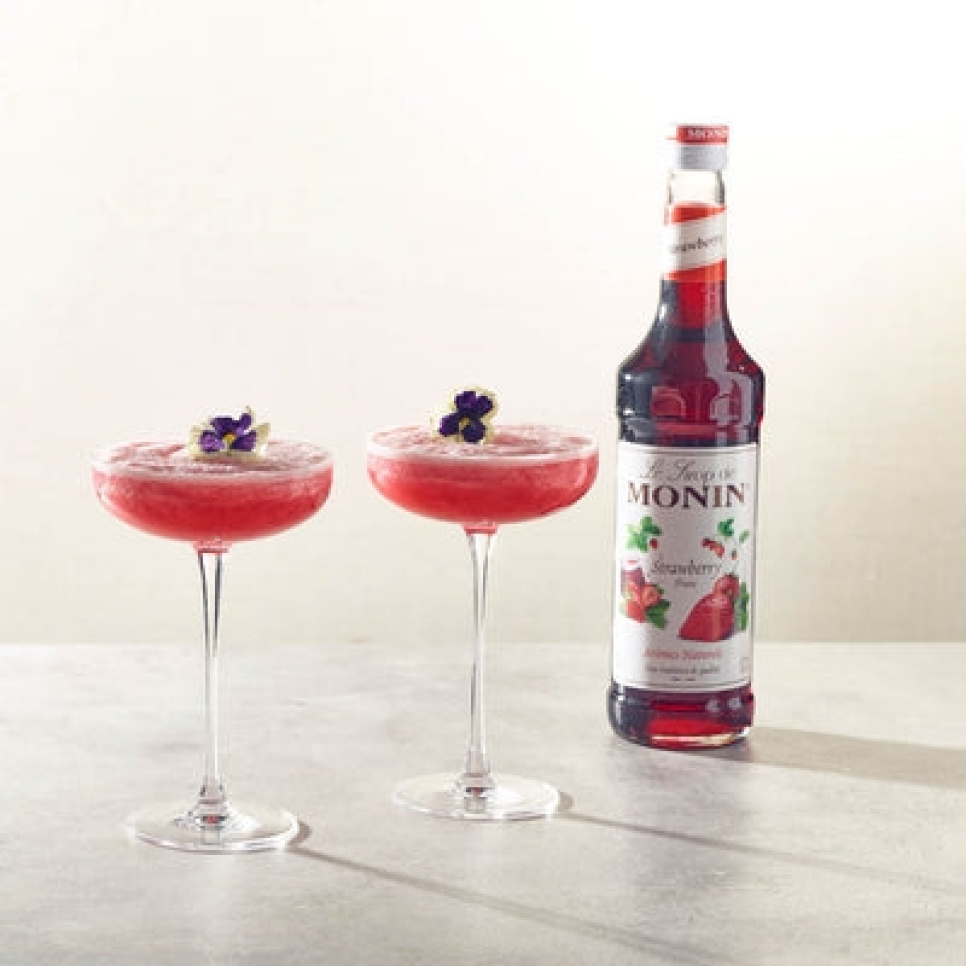 Monin Strawberry Syrup 70 cl Monin Strawberry Syrup 70 cl