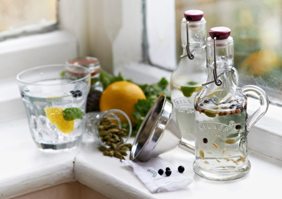 Påfyldningstragt med si i rustfrit stål, 12,8x11,5cm - Kilner