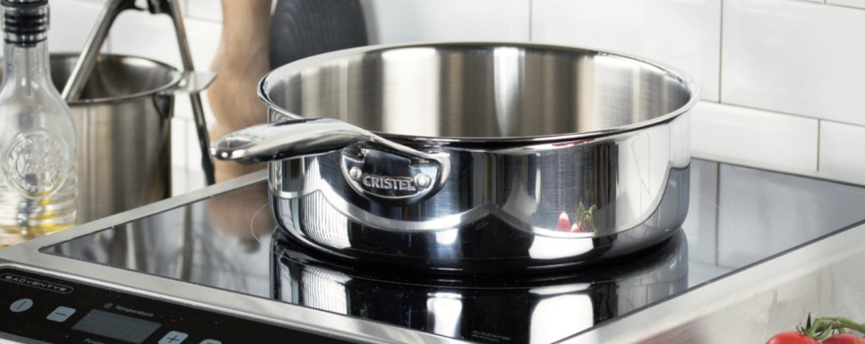 Sauterpande i rustfrit stål, 24 cm, CastelPro - Cristel Sauterpande i rustfrit stål, 24 cm, CastelPro - Cristel