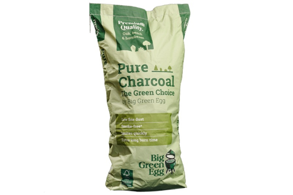 Pure Charcoal, 9 kg - Big Green Egg i gruppen Grill, komfurer & ovne / Grillkul og briketter / trækul hos The Kitchen Lab (1282-35213)