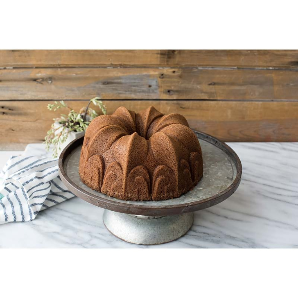 Bakform Fleur De Lis Bundt Pan - Nordic Ware Bakform Fleur De Lis Bundt Pan - Nordic Ware