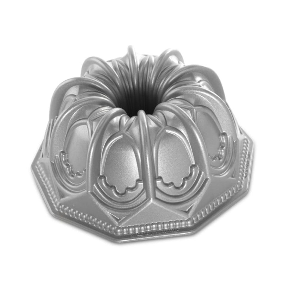 Bakform Vaulted Cathedral Bundt Pan - Nordic Ware i gruppen Bagning / Bageforme / Bageforme hos The Kitchen Lab (1422-14034)