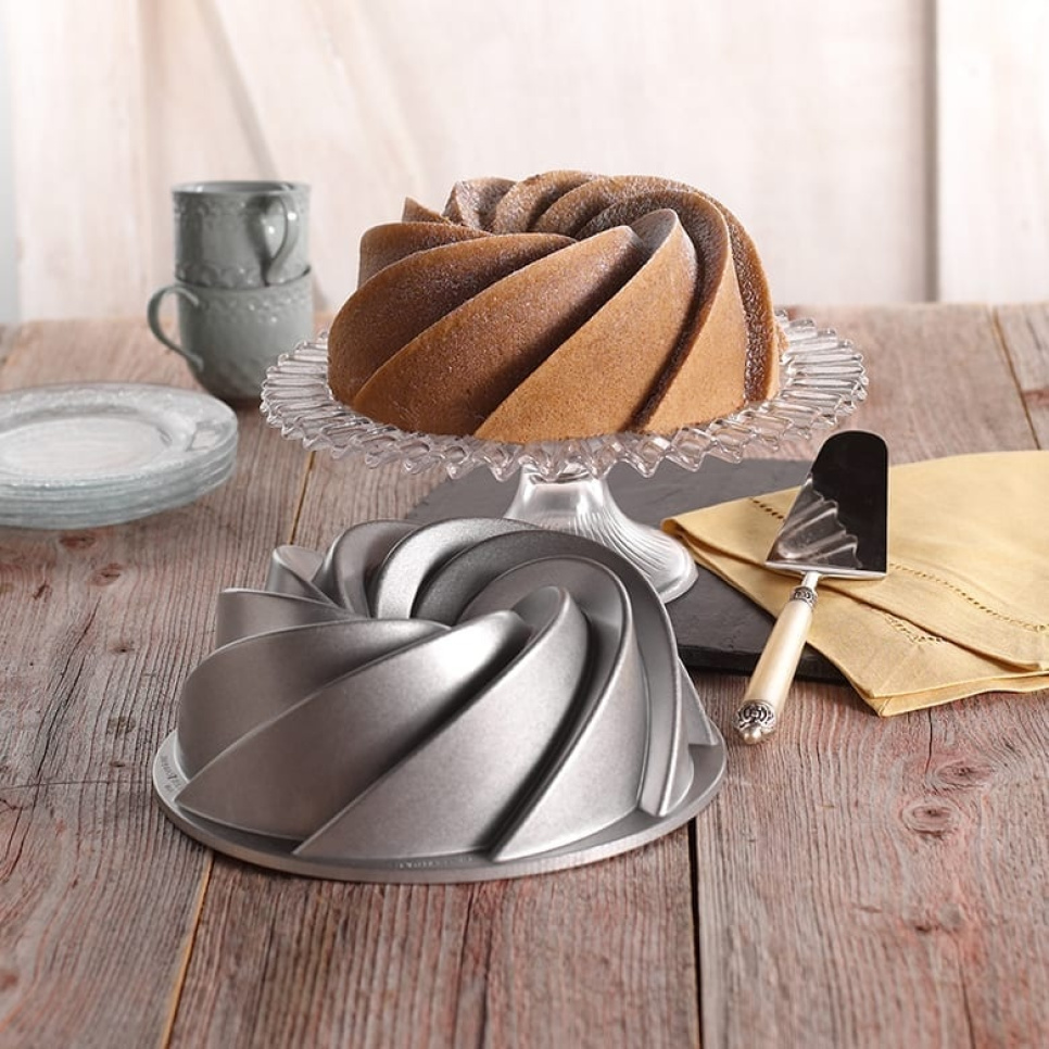 Bagværk Heritage Bundt Pan, guldfarvet - Nordic Ware Bagværk Heritage Bundt Pan, guldfarvet - Nordic Ware