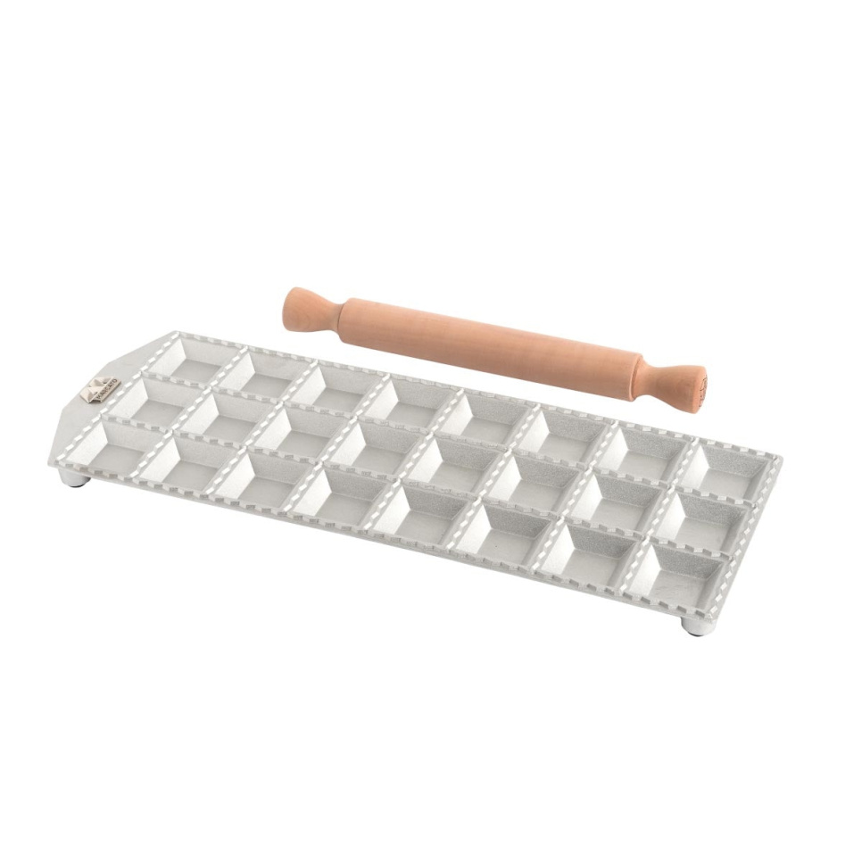 Ravioliplade, 24 mellemstore firkantede ravioli - Marcato i gruppen Køkkenmaskiner / Øvrige køkkenmaskiner / Pastamaskiner hos The Kitchen Lab (1422-36479)