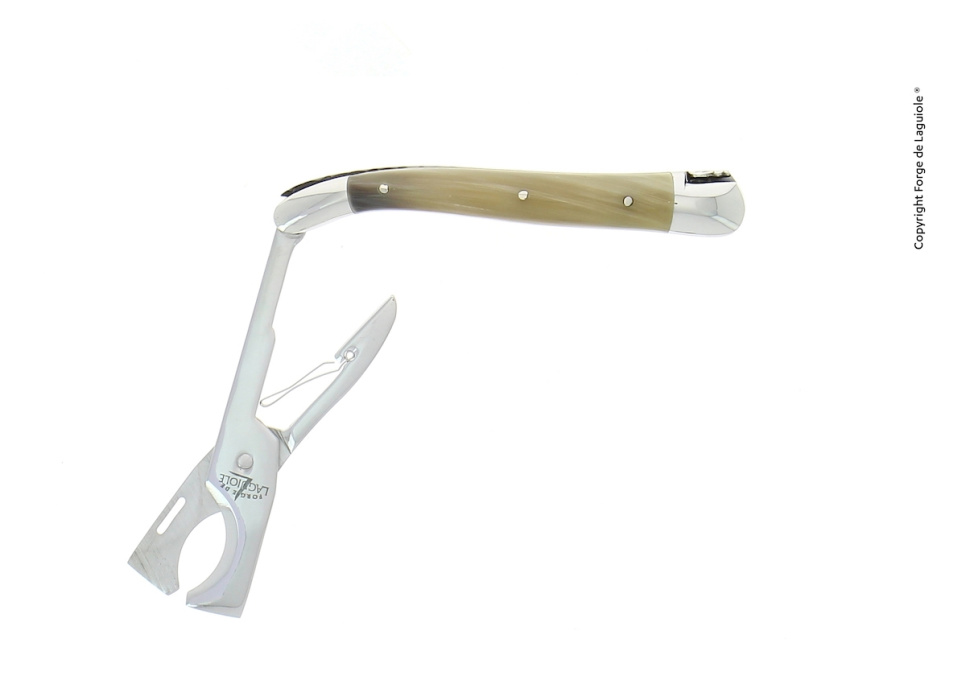 Cigarkniv, håndtag af lyst horn, poleret - Forge de Laguiole i gruppen Borddækning / Andet til borddækning & servering / Special artikler hos The Kitchen Lab (1446-32873)