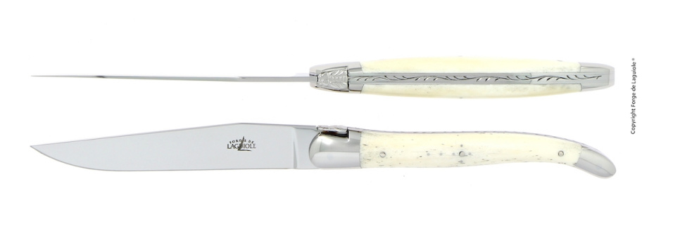 To knive, skaft af ben, poleret, Tradition - Forge de Laguiole i gruppen Borddækning / Bestik / Knivar hos The Kitchen Lab (1446-32887)