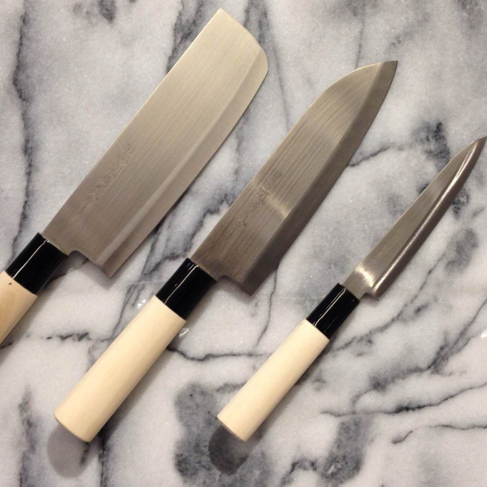 Knivsæt med 3 knive - Nippon i gruppen Madlavning / Køkkenknive / Kniv-sæt hos The Kitchen Lab (1450-13796)