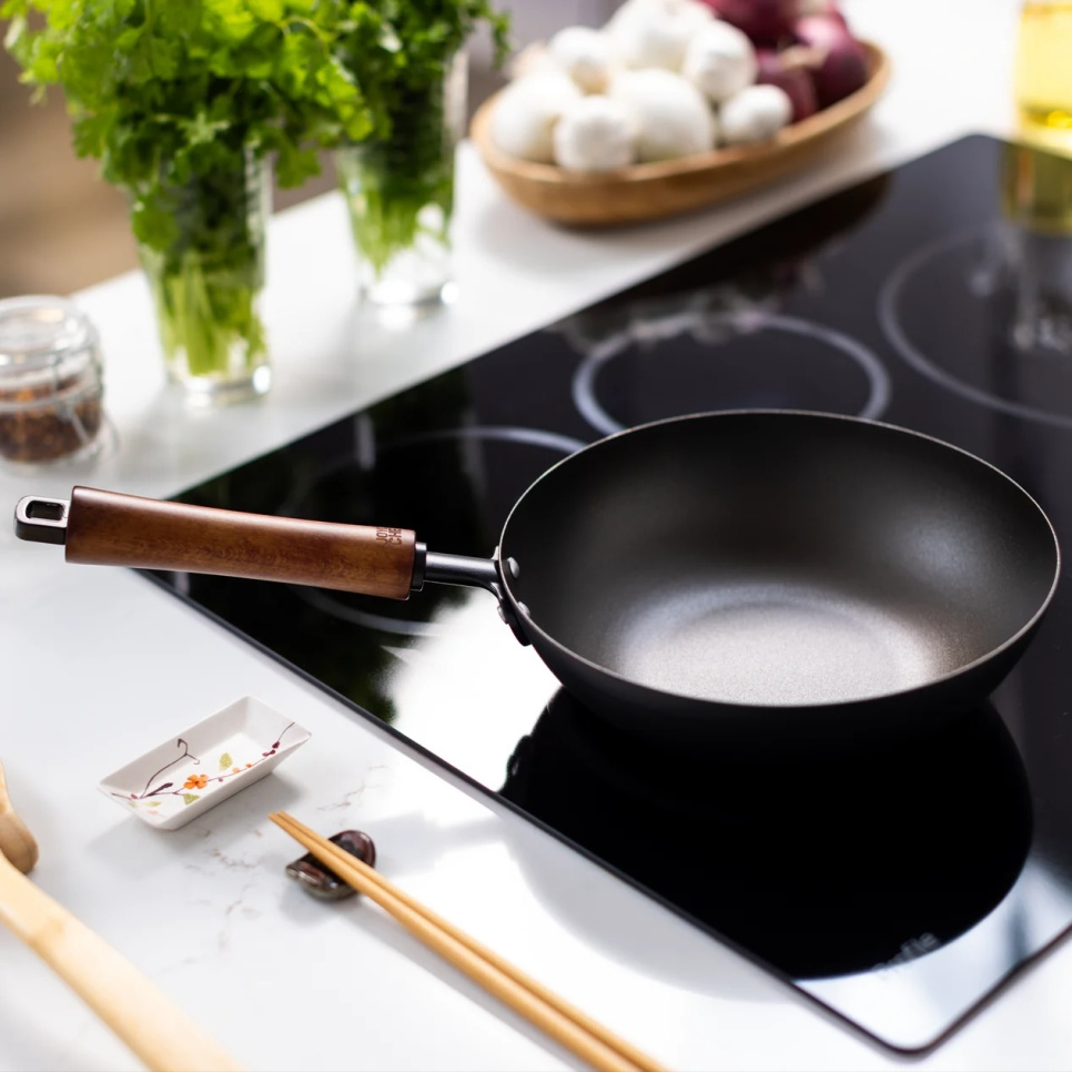 Stir Fry-pande i kulstål, indbrænd - Joyce Chen