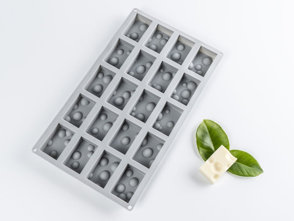 Silikoneform til dekoration, Emmental - 100% Chef i gruppen Bagning / Bageforme / Silikone forme hos The Kitchen Lab (1532-31082)