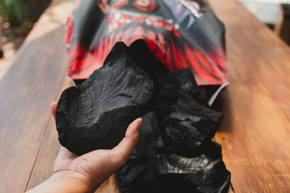 Grillkul, Chunx XL - Hardwood Lump Charcoal, 15,88 kg - Jealous Devil Grillkul, Chunx XL - Hardwood Lump Charcoal, 15,88 kg - Jealous Devil