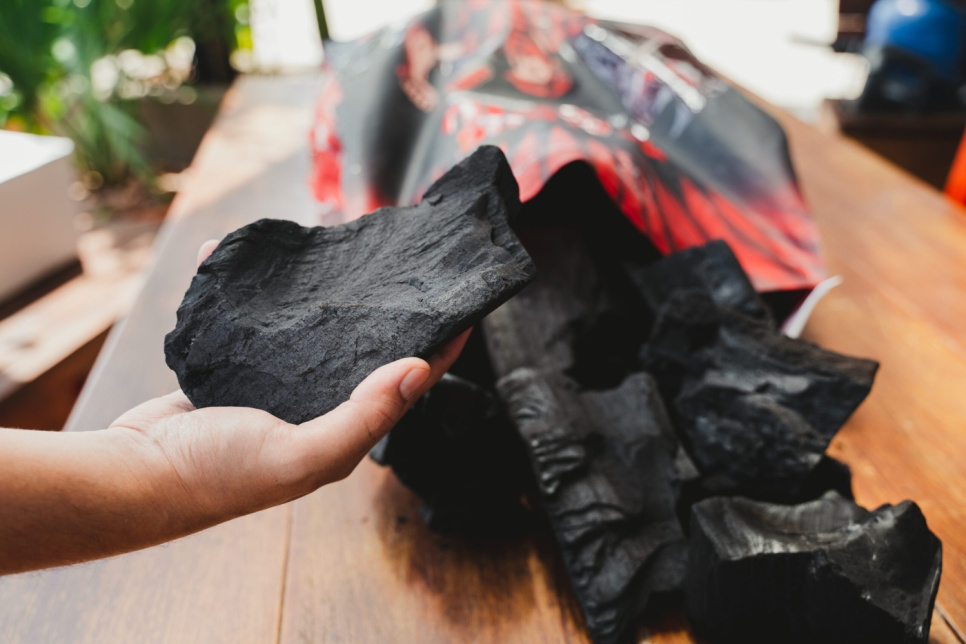 Grillkul, Chunx XL - Hardwood Lump Charcoal, 15,88 kg - Jealous Devil Grillkul, Chunx XL - Hardwood Lump Charcoal, 15,88 kg - Jealous Devil