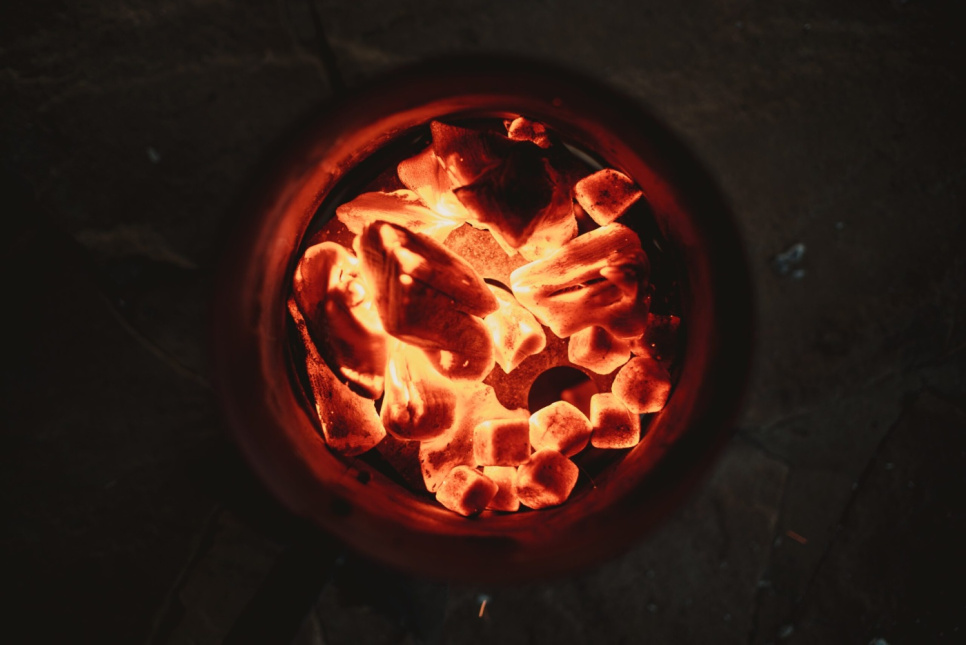 Grillkul, Onyx Binchotan, 9,07 kg - Jealous Devil Grillkul, Onyx Binchotan, 9,07 kg - Jealous Devil