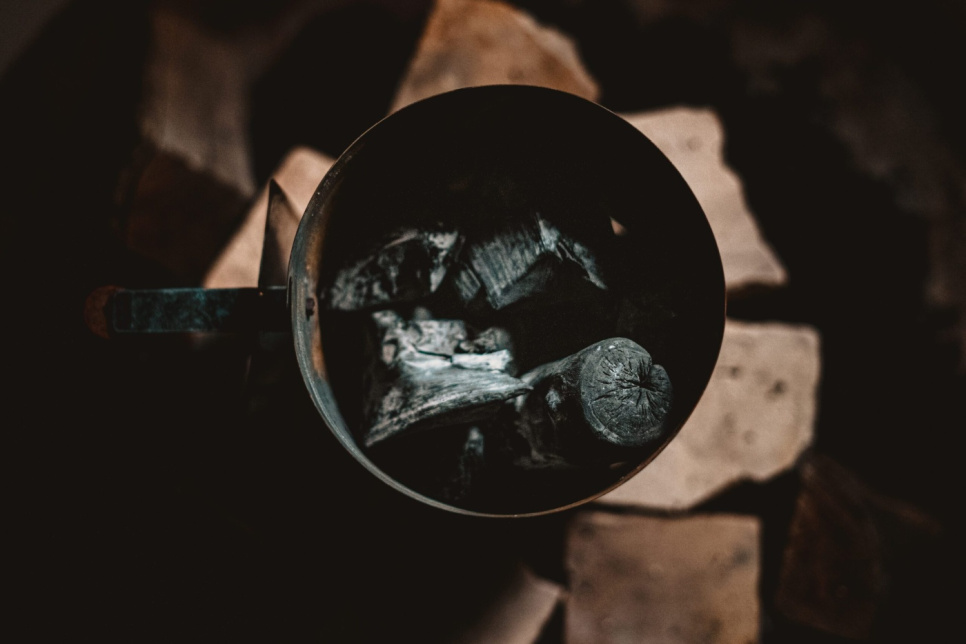 Grillkul, Onyx Binchotan, 9,07 kg - Jealous Devil Grillkul, Onyx Binchotan, 9,07 kg - Jealous Devil