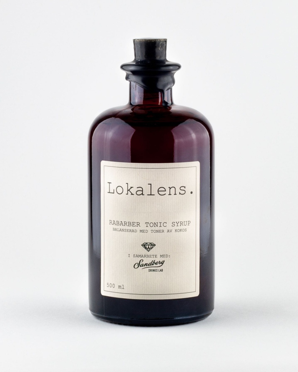 Rabarber Tonic Sirup, 500 ml - Sandberg Drinks Lab & Local. i gruppen Madlavning / Kolonial hos The Kitchen Lab (1821-23242)