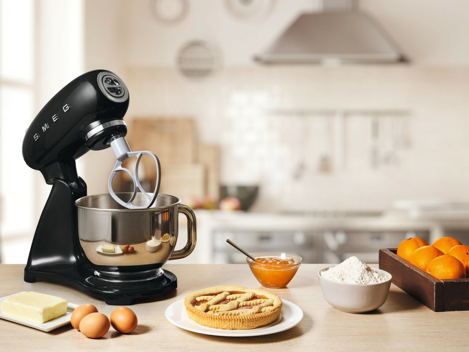 Køkkenmaskine, sort - Smeg