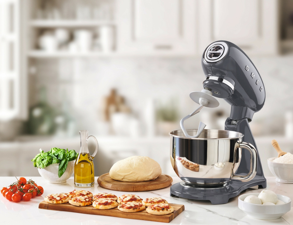 Køkkenmaskine - Smeg - Grå