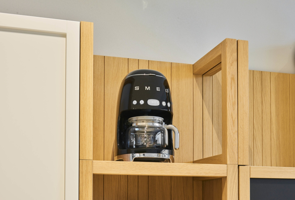 Kaffemaskine, sort - Smeg