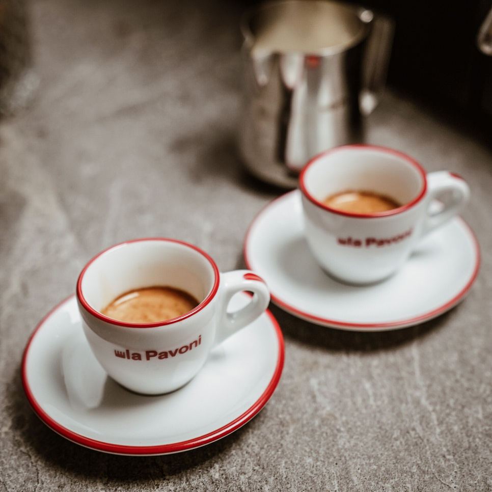 Espressokopper med underkopper, 6-pak - La Pavoni
