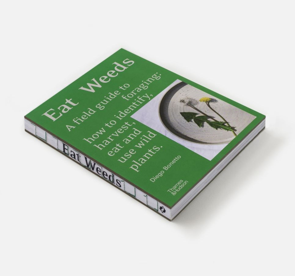 Eat Weeds - Diego Bonetto i gruppen Madlavning / Kogebøger / Råvarer & Teknik / Grøntsager & Vegetarisk hos The Kitchen Lab (1987-26850)