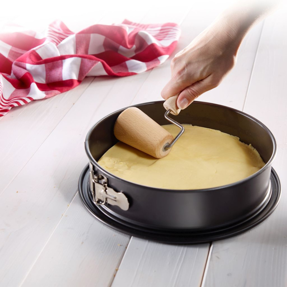 Rullepind af træ til bageform, konisk - Westmark Rullepind af træ til bageform, konisk - Westmark