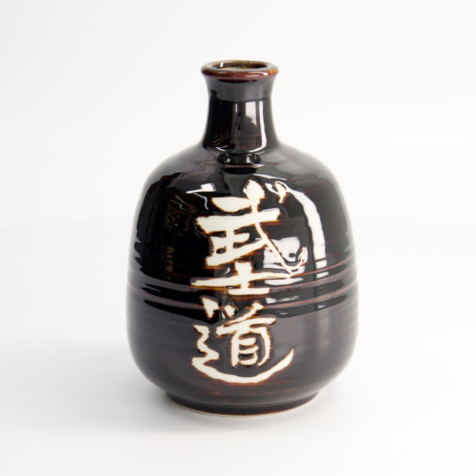 Tokkuri, sakeflaske, Bushido i gruppen Madlavning / Køkkenredskaber / Asiatisk madlavning hos The Kitchen Lab (2252-33125)