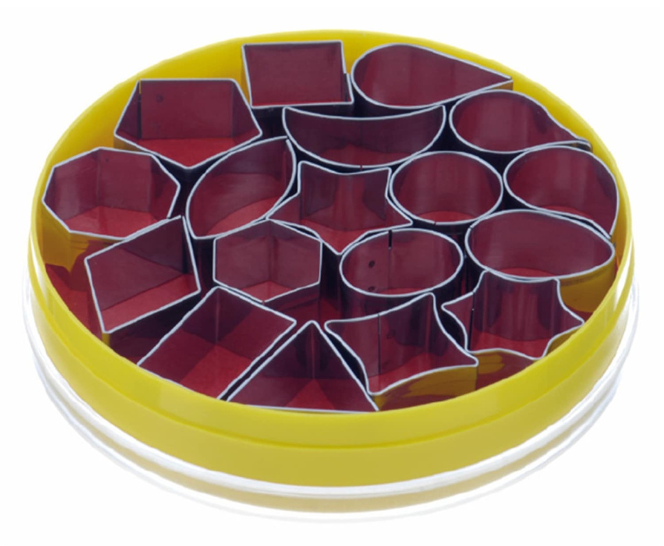 Små udstikkere, blandede geometriske former, sæt med 18 dele - Schneider i gruppen Bagning / Bageredskaber / Skærer og udskærer hos The Kitchen Lab (2254-33784)