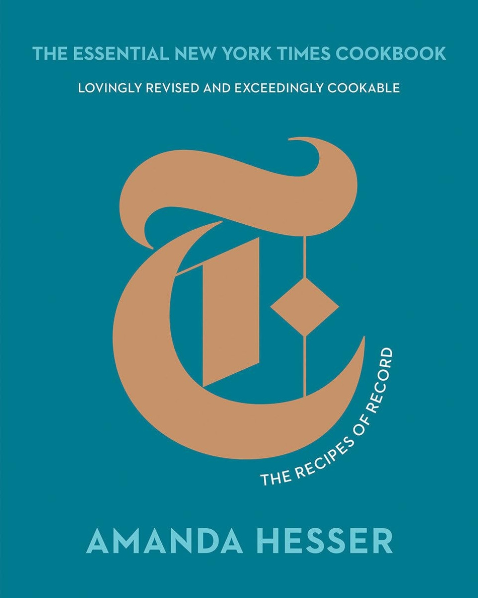 The Essential New York Times Cookbook - Amanda Hesser i gruppen Madlavning / Kogebøger / Nationale & regionale køkkener / USA hos The Kitchen Lab (2304-36073)