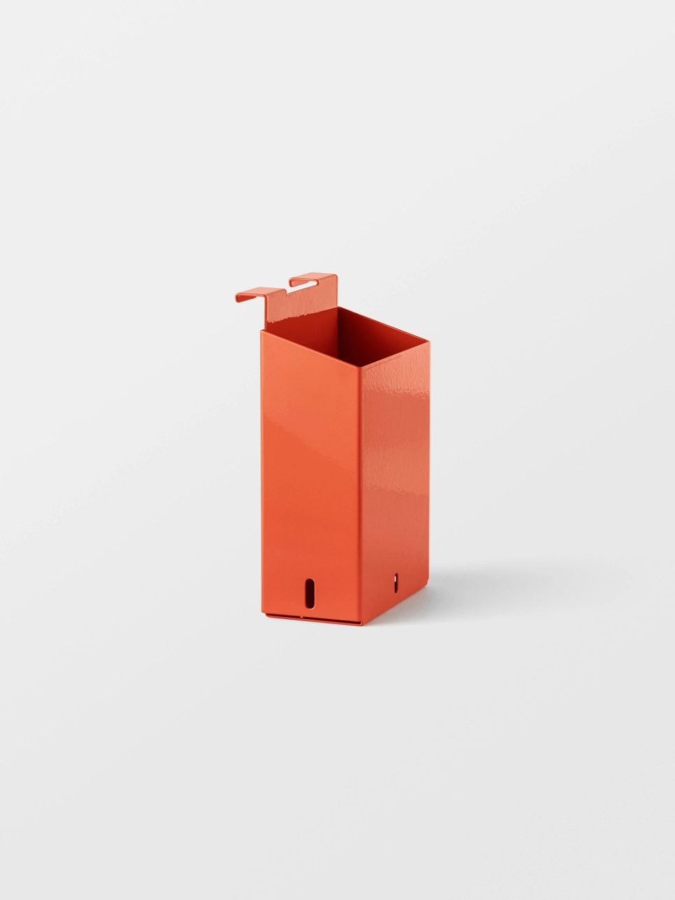 Beholder, Orange, RS-C10 - Veark